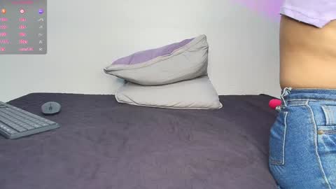  Lizzie  online show from 12-30-24, 03:02