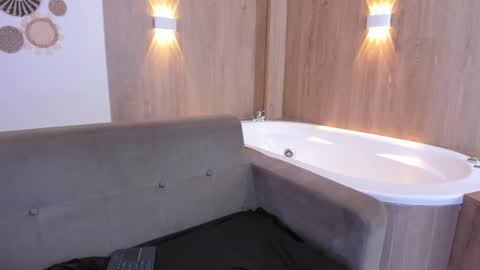 lizzie_williamss online show from 03-13-26, 03:13