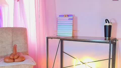 lizzy_kane online show from 04-18-26, 08:20