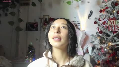 Snapshot of lizzy_kawuaii chatting on 12-09-24, 12:56 lizzy online show from 12-09-24, 12:56