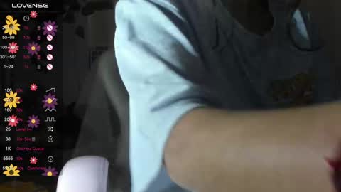 Snapshot of lizzy_kawuaii chatting on 01-26-25, 01:41 lizzy online show from 01-26-25, 01:41