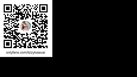 Snapshot of lizzy_kawuaii chatting on 03-09-25, 08:29 lizzy online show from 03-09-25, 08:29