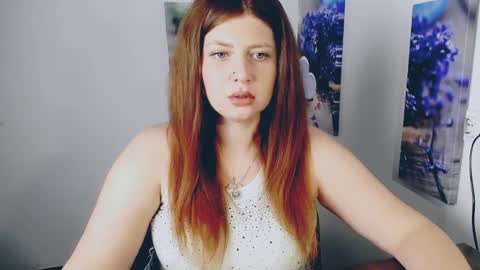 Lizzy3 online show from 06-19-26, 10:41