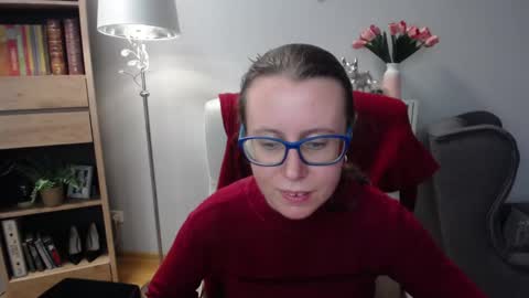 Lizzy online show from 03-16-26, 05:24