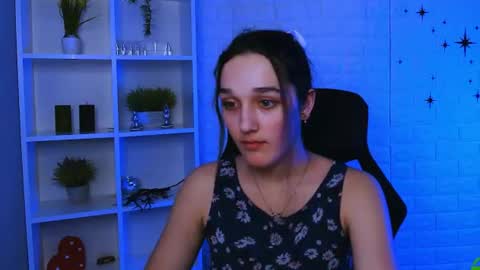 Snapshot of lizzy_sweety_purrr chatting on 06-10-26, 09:52 lizzy_sweety_purrr online show from 06-10-26, 09:52