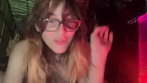 lizzylonestar online show from 05-26-26, 10:50
