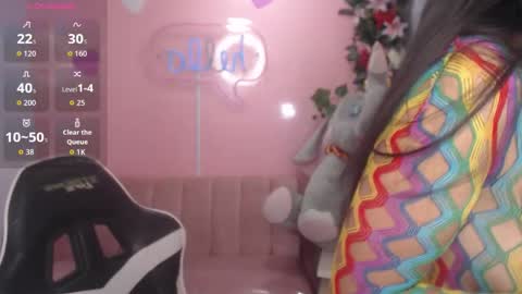 Lizzy SCHEDULE BROADCASTING Monday-Saturday 11am4pm Colombia online show from 01-15-26, 12:54