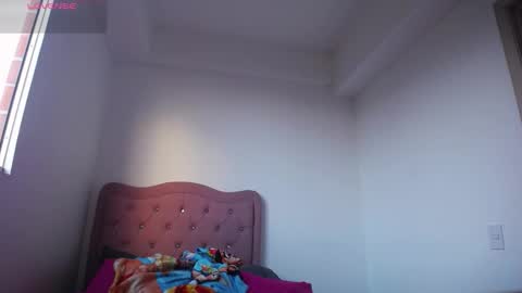lizzysnow online show from 10-13-25, 10:32