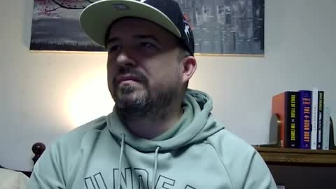 Snapshot of lj345689 chatting on 12-09-24, 12:23 lj345689 online show from 12-09-24, 12:23