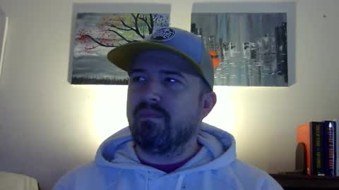 Snapshot of lj345689 chatting on 01-11-25, 08:10 lj345689 online show from 01-11-25, 08:10