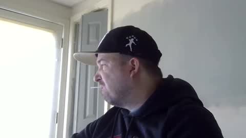 Snapshot of lj345689 chatting on 02-11-25, 05:40 lj345689 online show from 02-11-25, 05:40