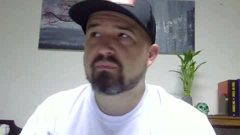 Snapshot of lj345689 chatting on 10-19-25, 11:16 lj345689 online show from 10-19-25, 11:16