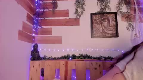 Snapshot of llanna_ chatting on 03-12-26, 05:41 Llanna online show from 03-12-26, 05:41