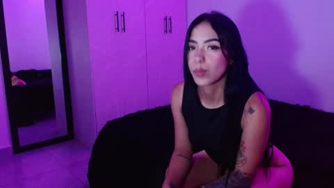 lliamm 2 online show from 04-08-26, 05:07