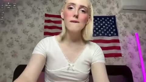 Alina  online show from 06-19-26, 03:16