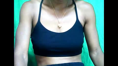 llouisse online show from 04-15-26, 03:41