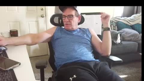 Snapshot of lngdickdaddy chatting on 11-17-25, 06:03 LongDick Daddy online show from 11-17-25, 06:03