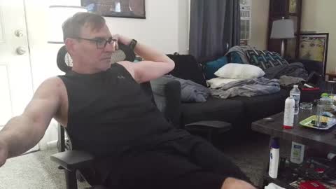 Snapshot of lngdickdaddy chatting on 11-23-25, 09:58 LongDick Daddy online show from 11-23-25, 09:58