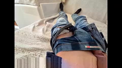 Snapshot of lo82 chatting on 01-23-25, 03:43 Lo82 online show from 01-23-25, 03:43