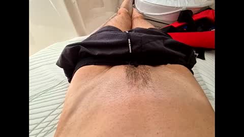 Snapshot of lo82 chatting on 10-02-25, 12:01 Lo82 online show from 10-02-25, 12:01