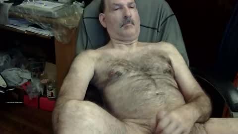 loades182025 online show from 09-19-25, 04:47