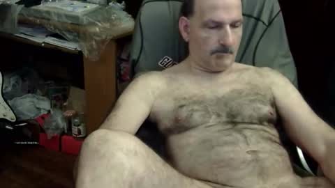 loades182025 online show from 09-26-25, 05:00