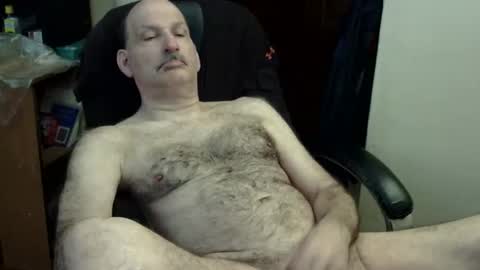 loades182025 online show from 04-25-26, 04:59