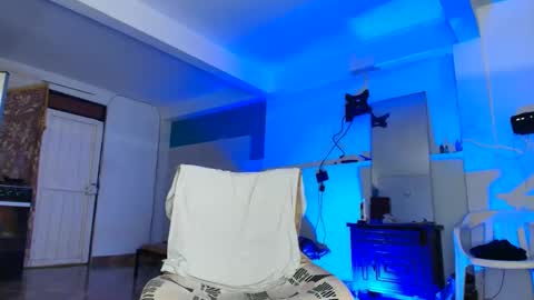 edwin online show from 11-08-25, 07:08