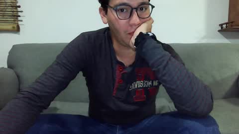 Lobo online show from 02-25-25, 01:41