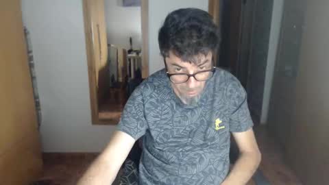 Snapshot of lobosolitario73 chatting on 09-29-25, 02:27 lobosolitario73 online show from 09-29-25, 02:27