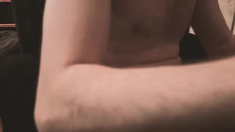 Snapshot of lockeandloaded chatting on 04-01-26, 04:37 Locke online show from 04-01-26, 04:37