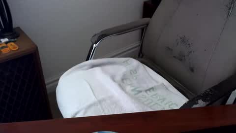 Snapshot of loco_joe chatting on 04-01-26, 07:44 Loco Joe online show from 04-01-26, 07:44