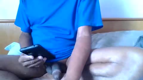 lodovicense1984 online show from 11-01-25, 05:59