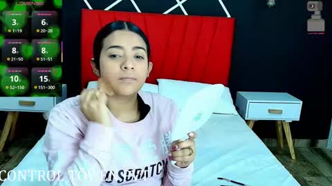 Logan and Chloe online show from 12-02-25, 11:48