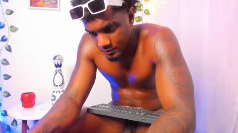 LOGAN DRAKE online show from 03-06-25, 02:09