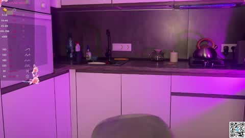 Logan online show from 10-15-25, 06:08