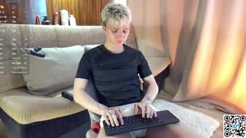 Snapshot of logan_mett chatting on 04-29-26, 07:34 Logan online show from 04-29-26, 07:34