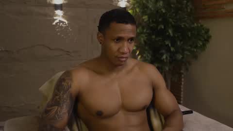 logan_varela online show from 10-11-25, 06:17