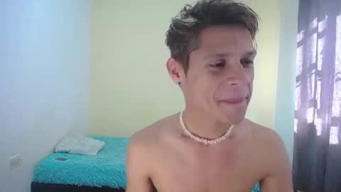 Snapshot of loganevans8 chatting on 01-18-25, 02:55 Logan online show from 01-18-25, 02:55