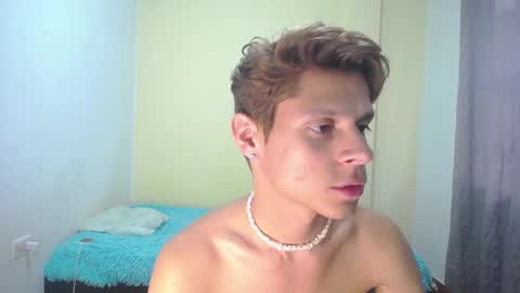 Snapshot of loganevans8 chatting on 01-20-25, 10:04 Logan online show from 01-20-25, 10:04