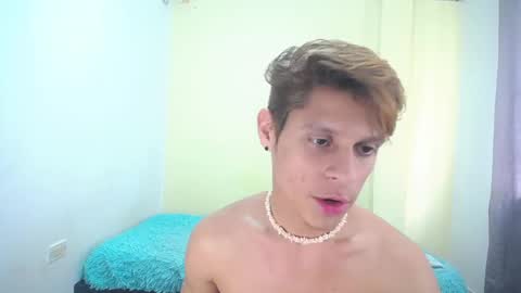 Snapshot of loganevans8 chatting on 02-05-25, 06:04 Logan online show from 02-05-25, 06:04