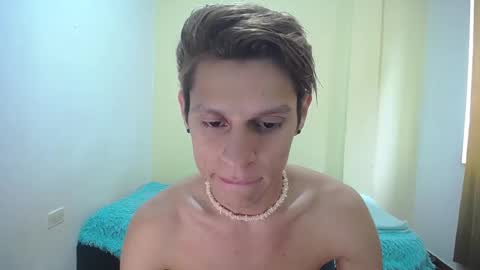 Snapshot of loganevans8 chatting on 02-25-25, 12:13 Logan online show from 02-25-25, 12:13