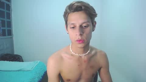 Snapshot of loganevans8 chatting on 03-06-25, 07:03 Logan online show from 03-06-25, 07:03