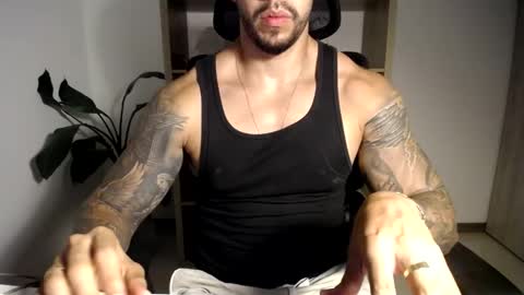 Logan Wolfp online show from 06-06-26, 01:00
