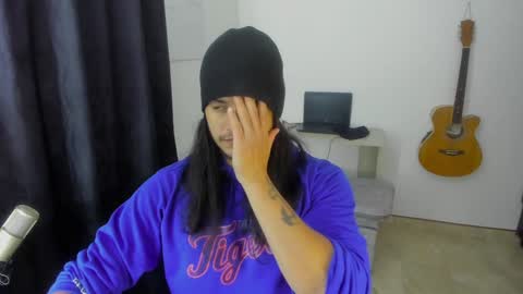 Logan online show from 01-11-25, 02:52