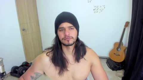 Snapshot of loganhot22 chatting on 05-08-26, 05:57 Logan online show from 05-08-26, 05:57