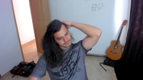 Snapshot of loganhot22 chatting on 05-15-26, 02:13 Logan online show from 05-15-26, 02:13