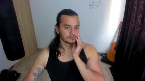 Snapshot of loganhot22 chatting on 05-27-26, 04:59 Logan online show from 05-27-26, 04:59