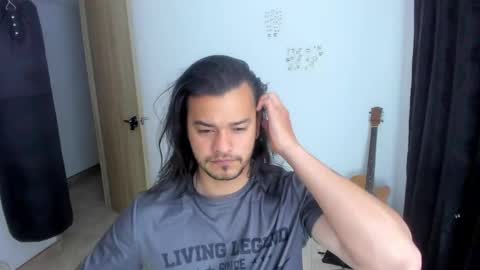 Snapshot of loganhot22 chatting on 05-28-26, 08:11 Logan online show from 05-28-26, 08:11