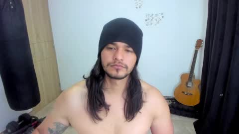 Snapshot of loganhot22 chatting on 06-06-26, 05:12 Logan online show from 06-06-26, 05:12